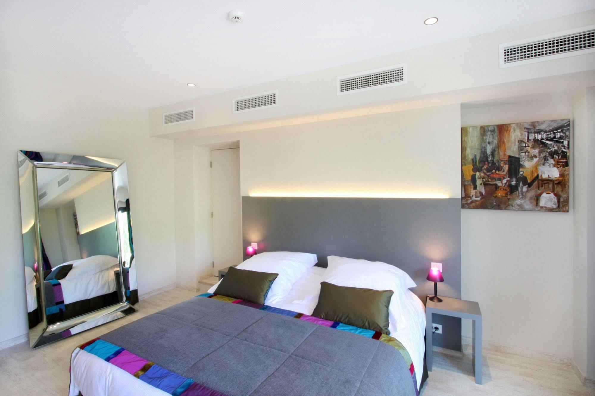 Hotel Les Deux Garcons Aix-en-Provence Ngoại thất bức ảnh