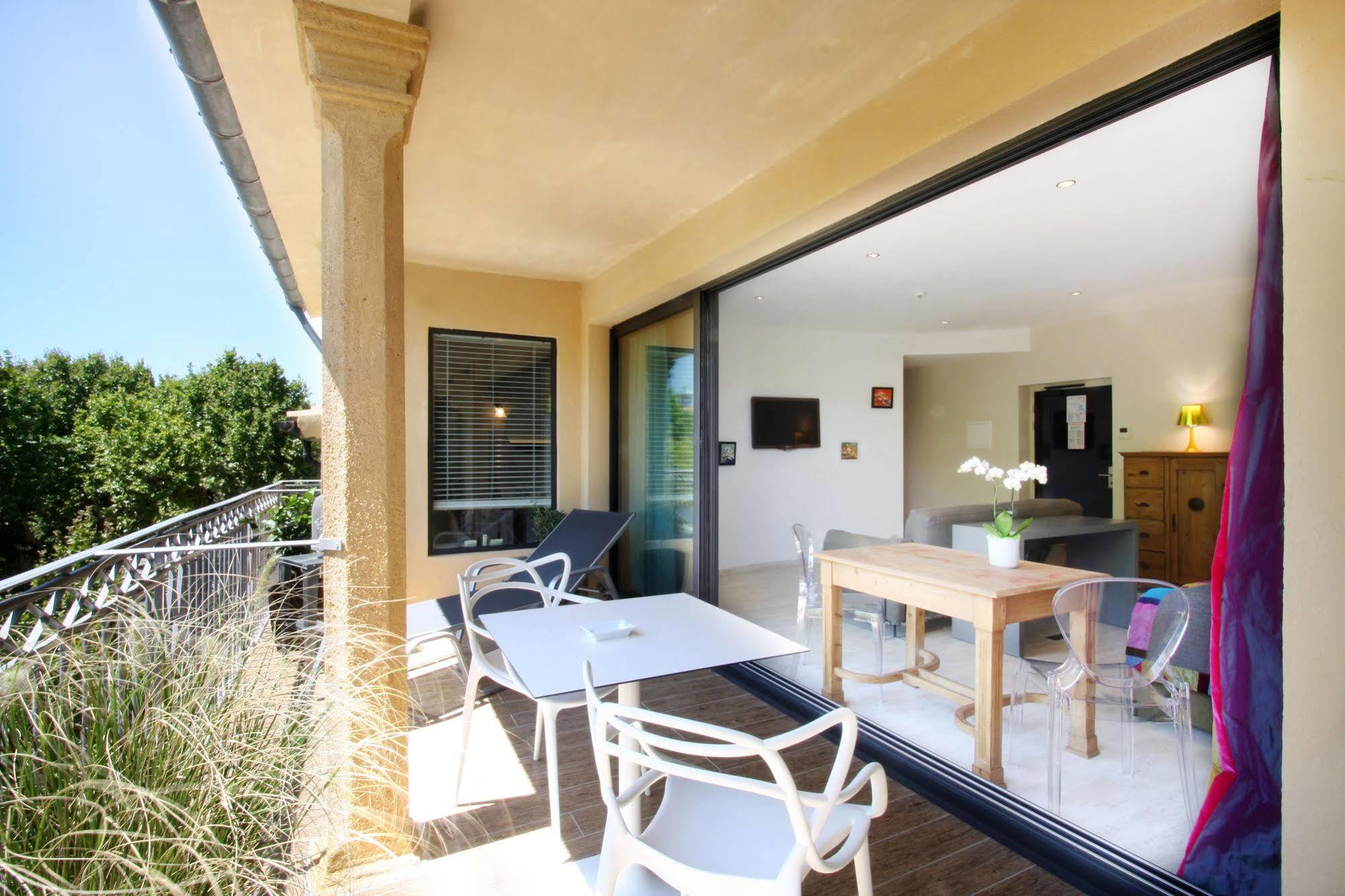 Hotel Les Deux Garcons Aix-en-Provence Ngoại thất bức ảnh